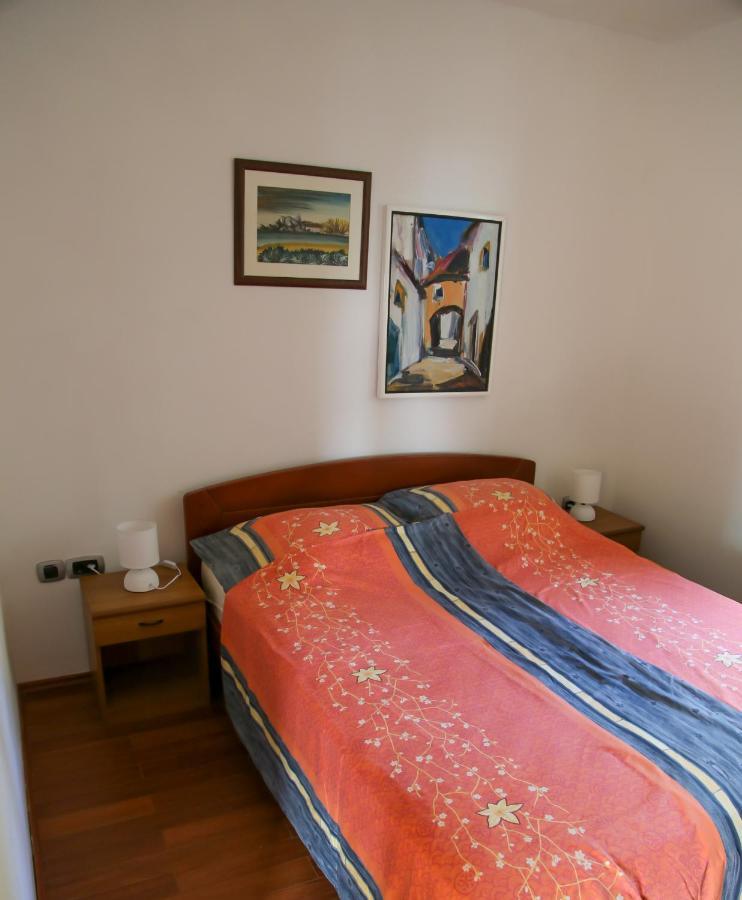 Apartment G&S ยาดราโนโว ภายนอก รูปภาพ
