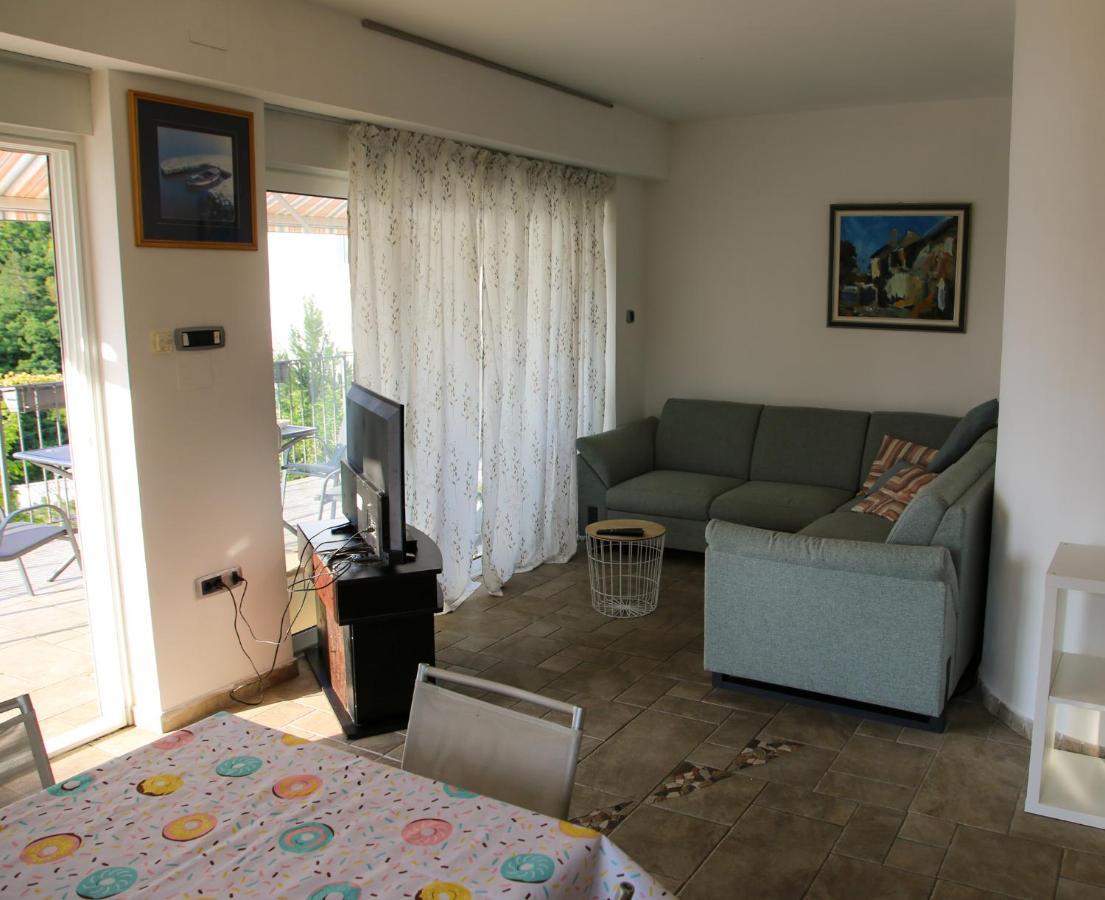 Apartment G&S ยาดราโนโว ภายนอก รูปภาพ