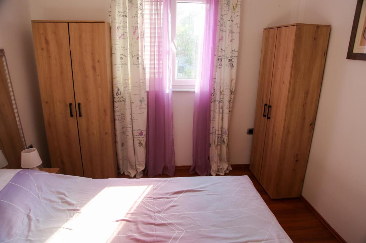 Apartment G&S ยาดราโนโว ภายนอก รูปภาพ